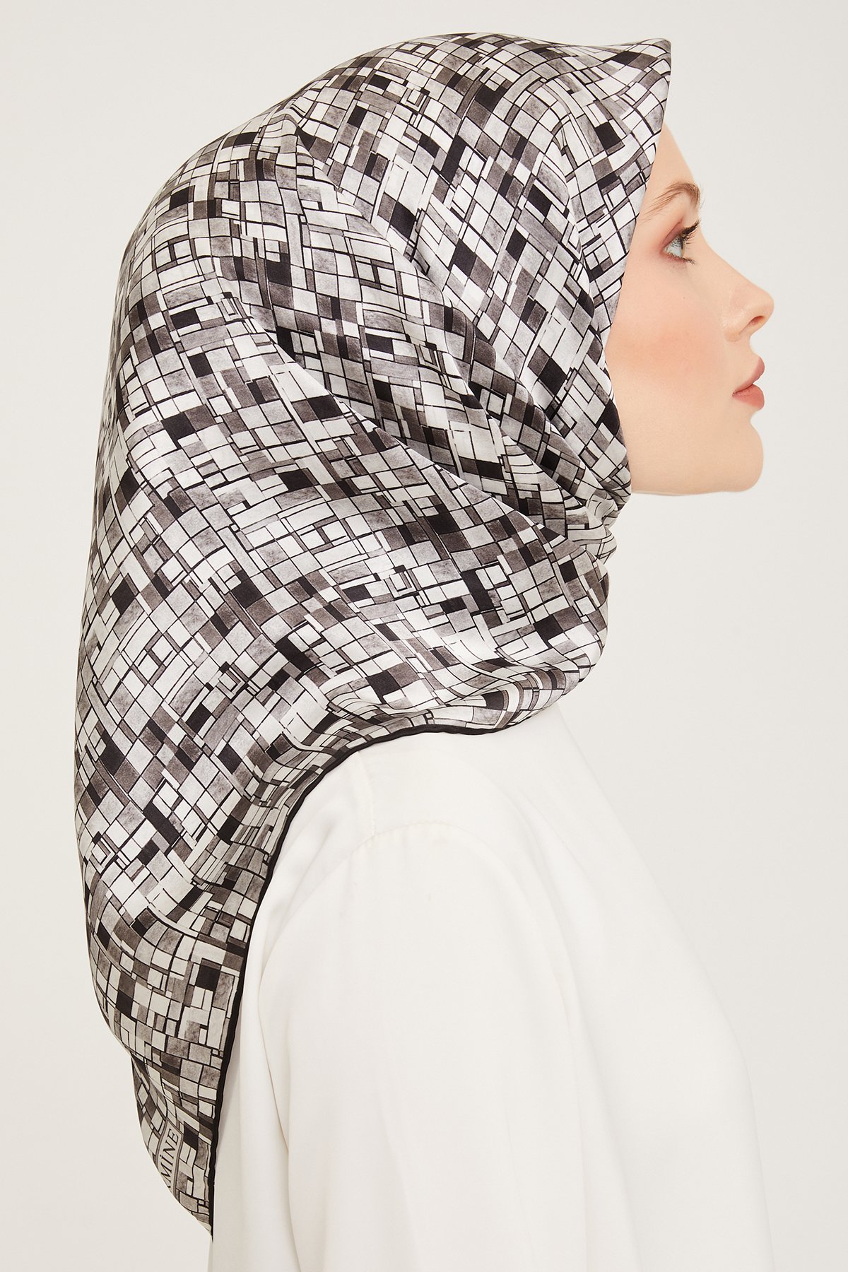 Armine 23-24 Kış 9004-05