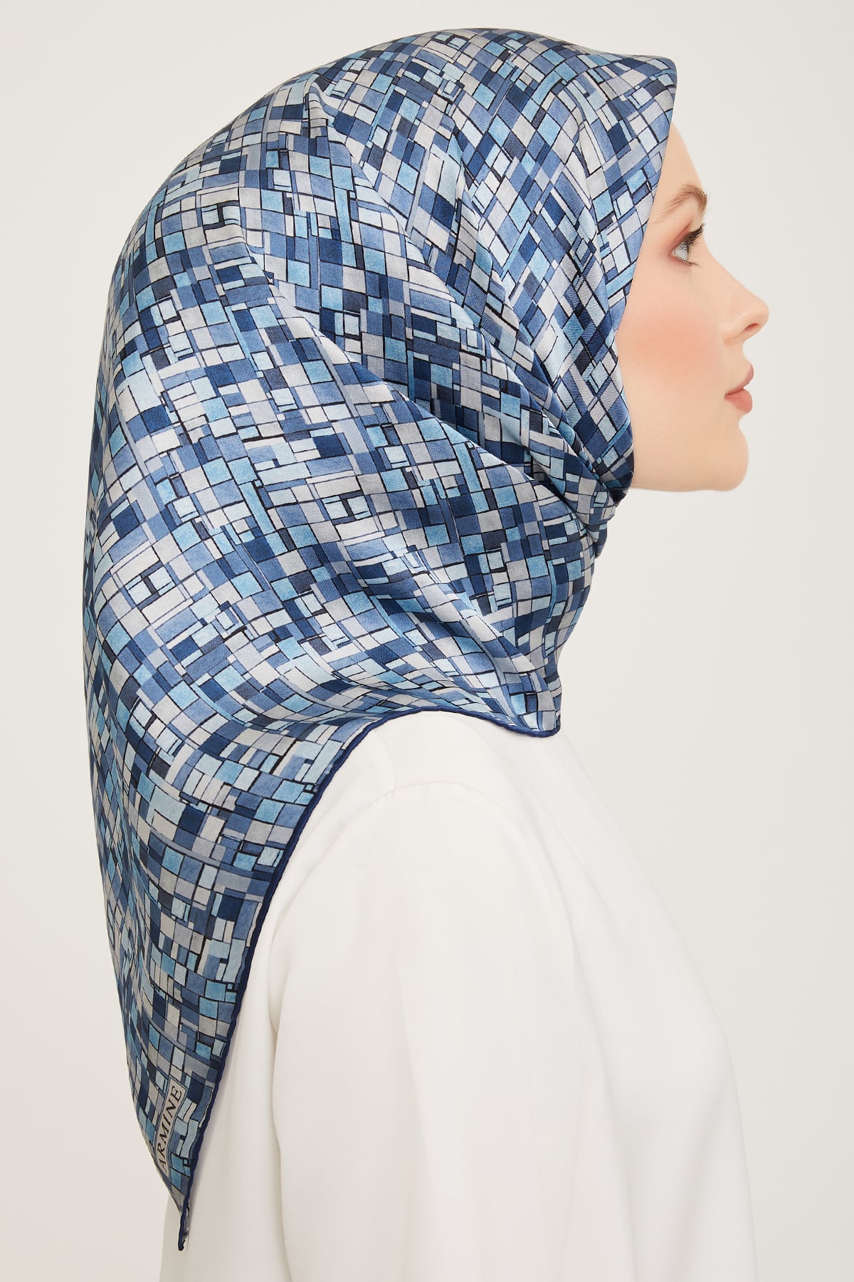 Armine 23-24 Kış 9004-40