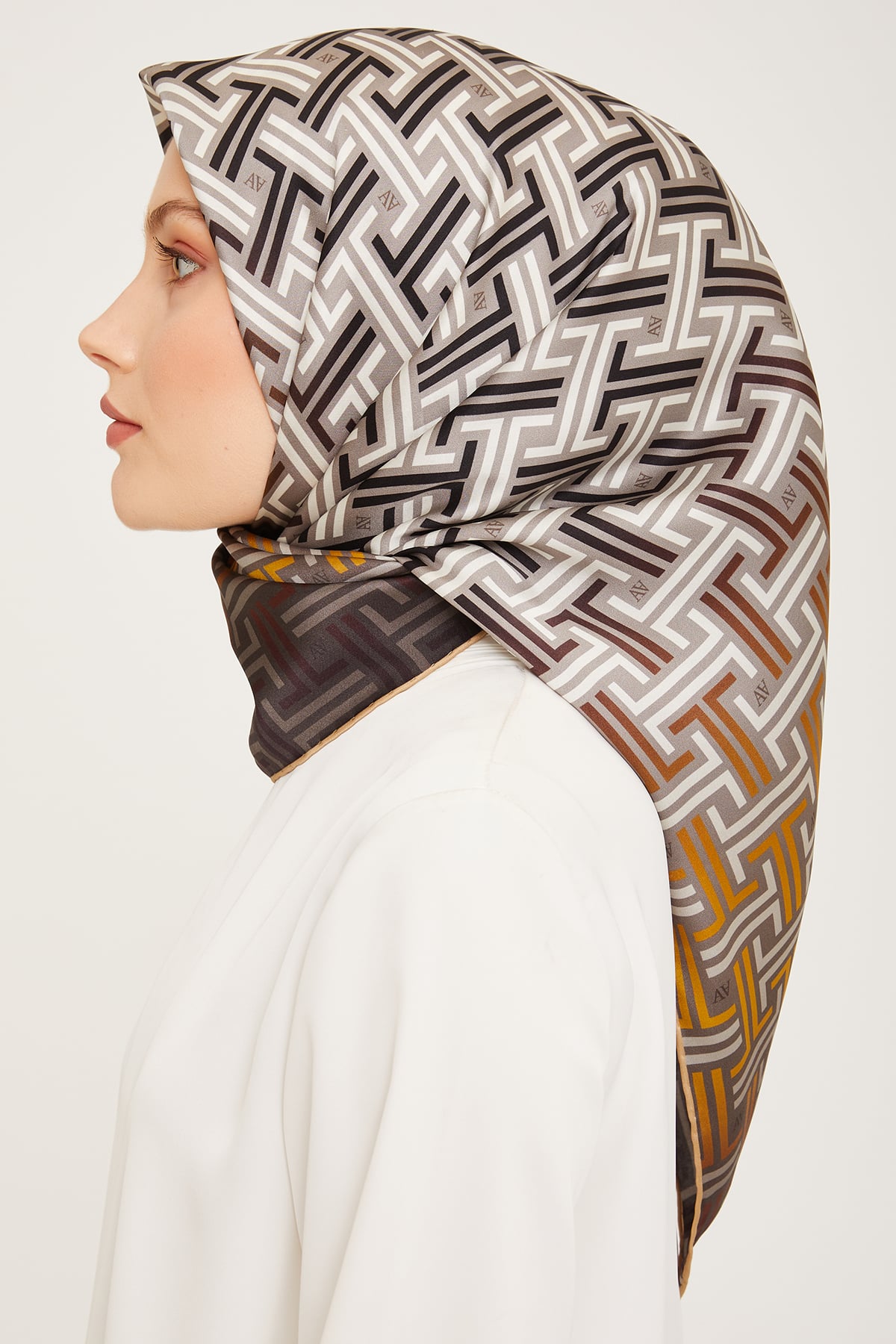 Armine 23-24 Kış 9011-34