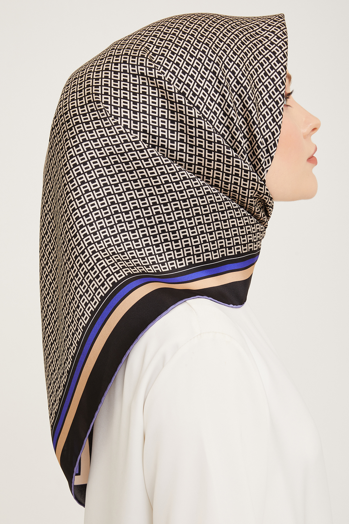 Armine 23-24 Kış 9026-33 