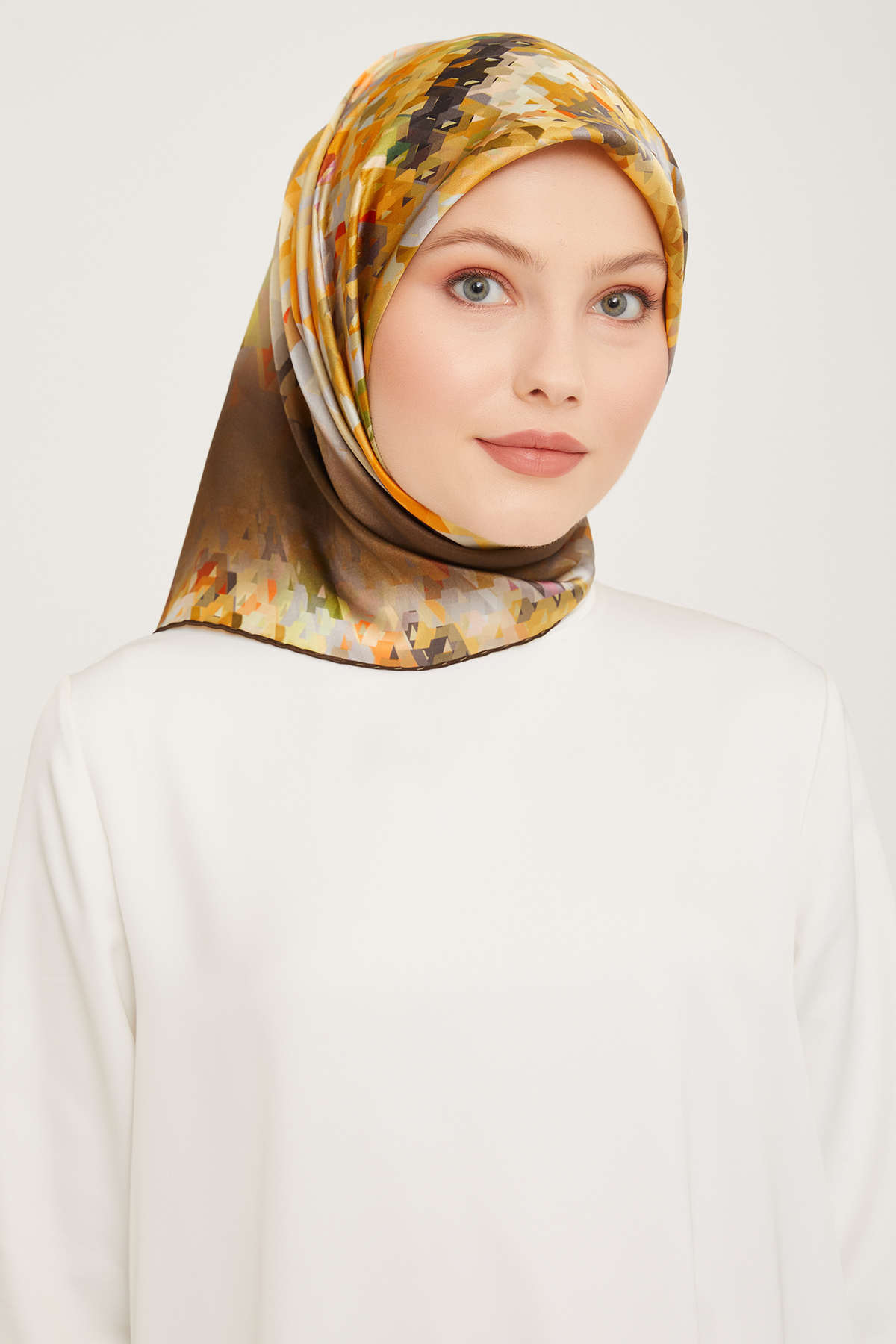 Armine 23-24 Kış 9043-53