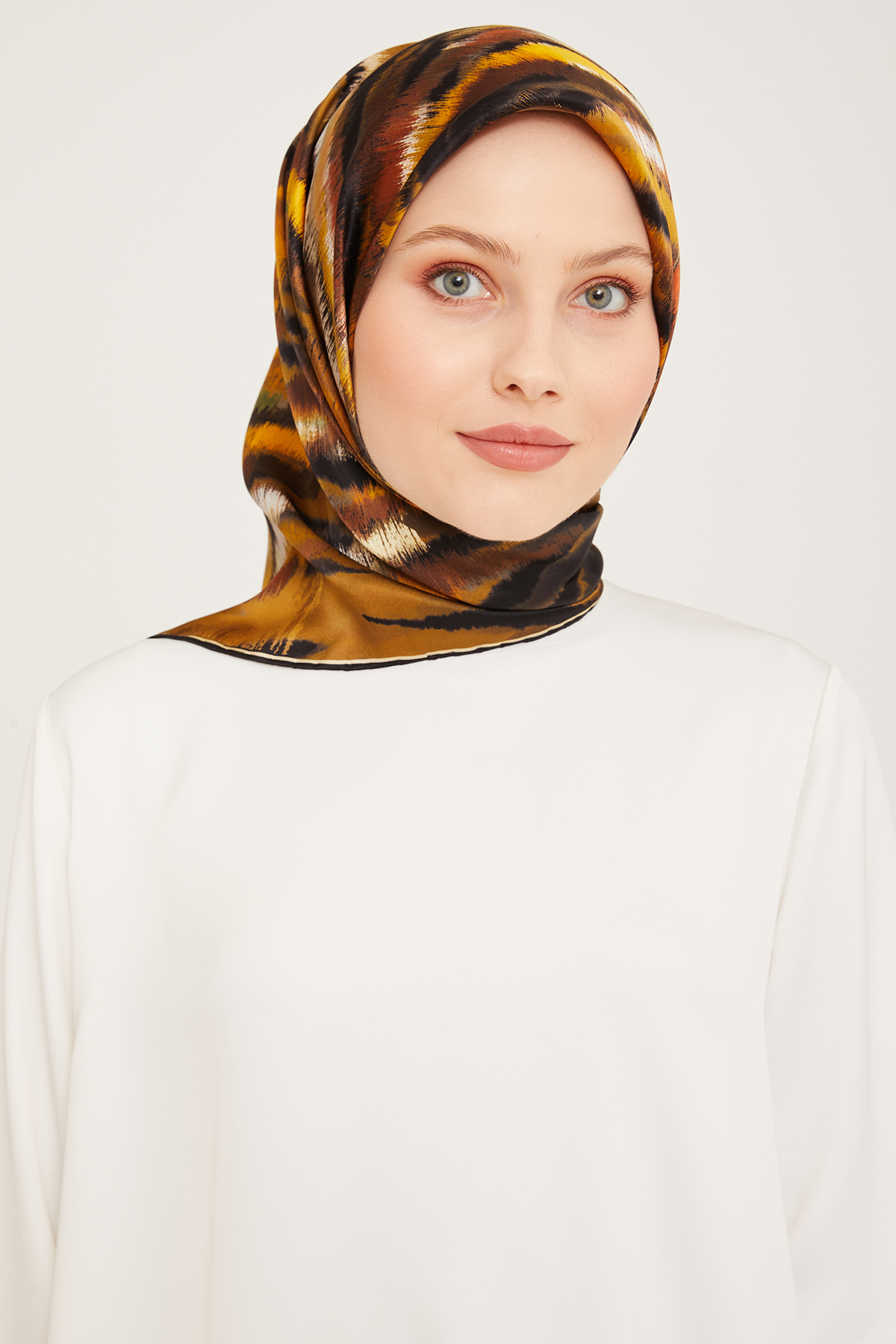 Armine 23-24 Kış 9049-38 