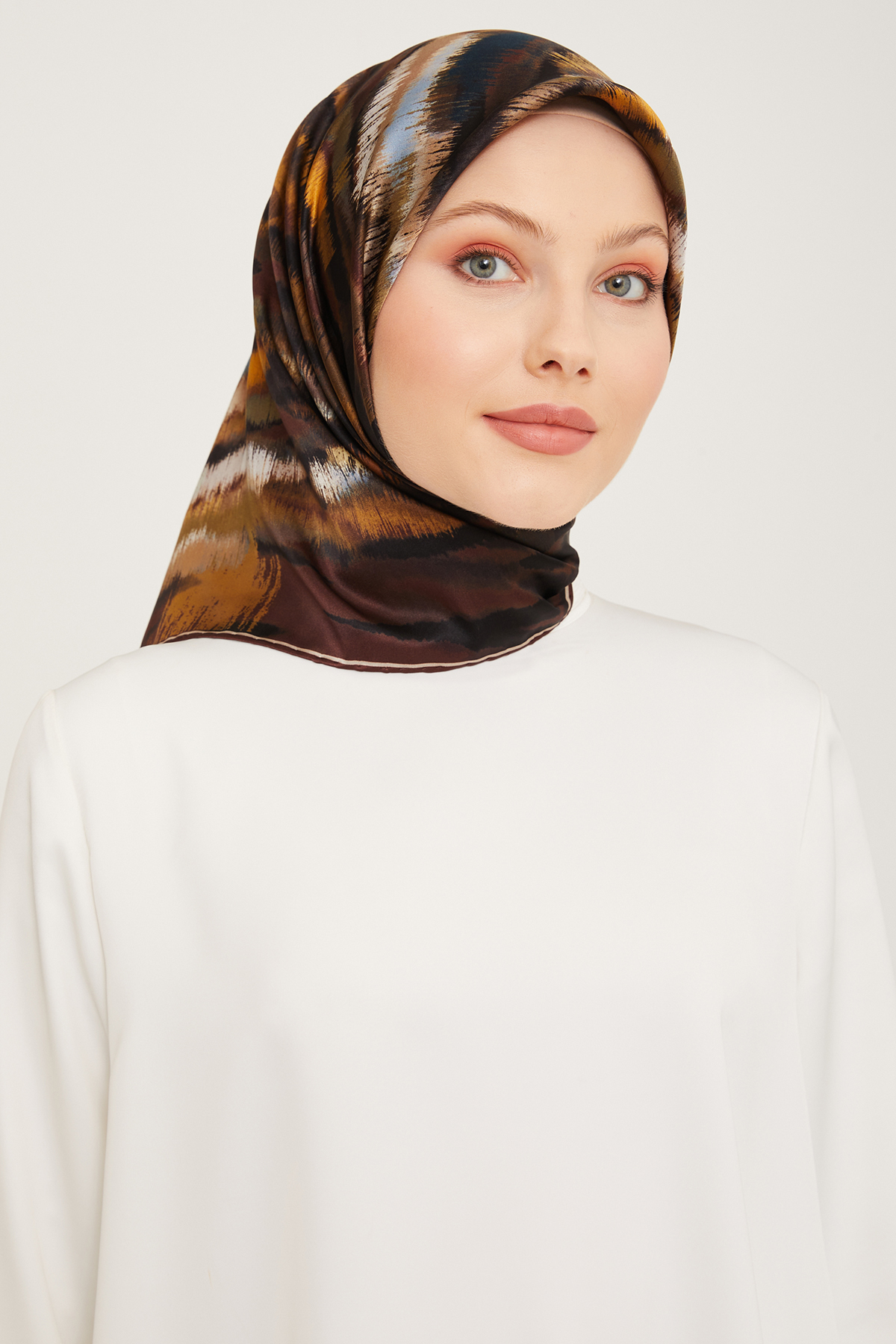 Armine 23-24 Kış 9049-54