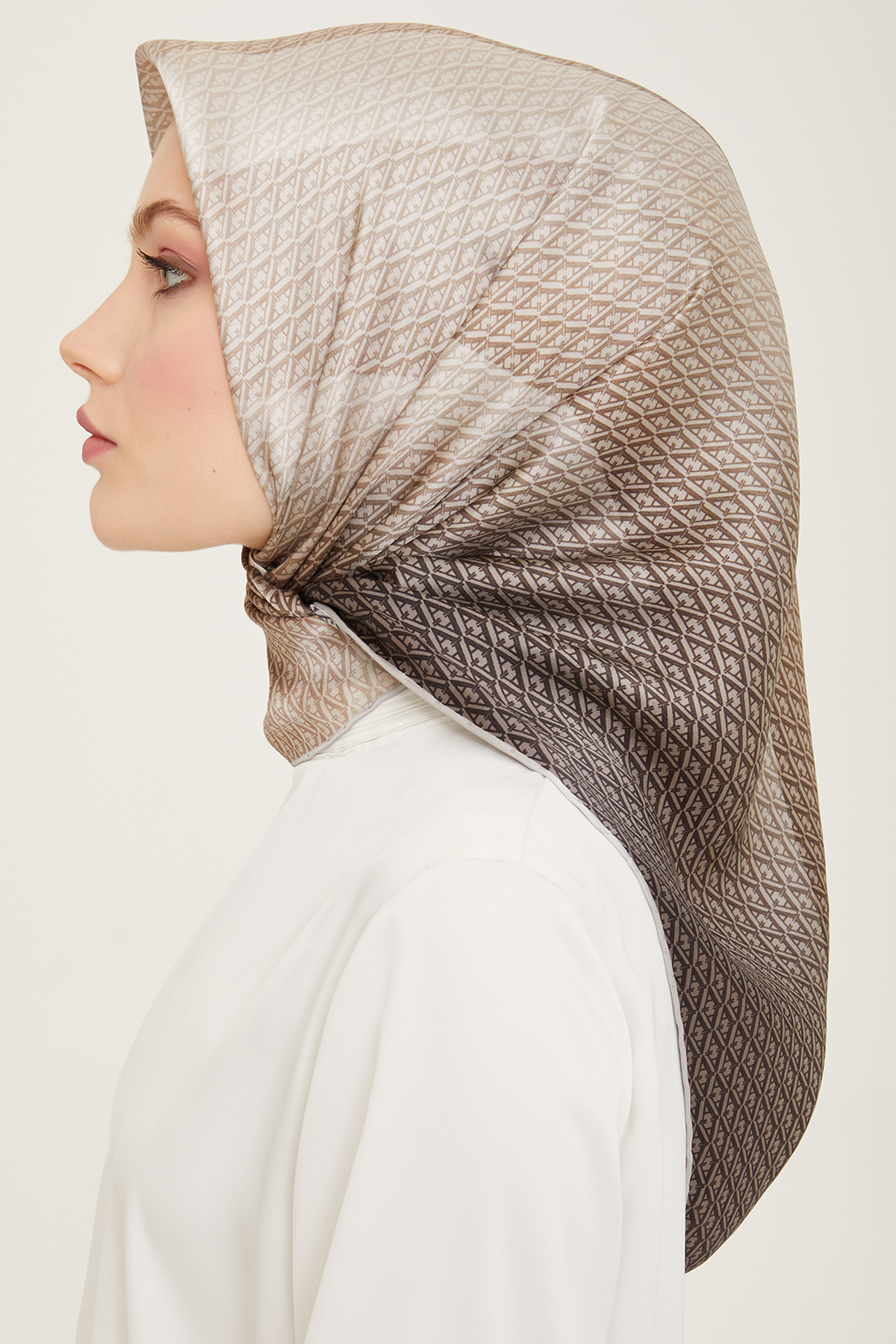 Armine 24 Yaz 9104-33