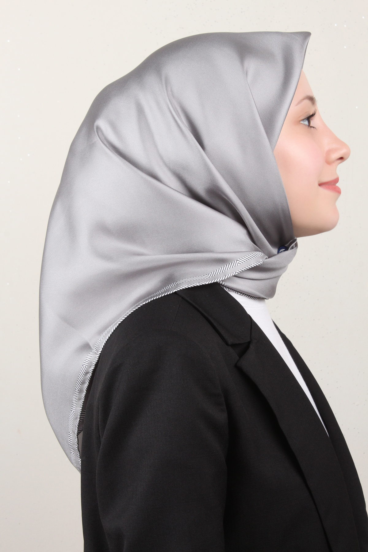 Belli Twil İpek Eşarp 40009-50 Gri