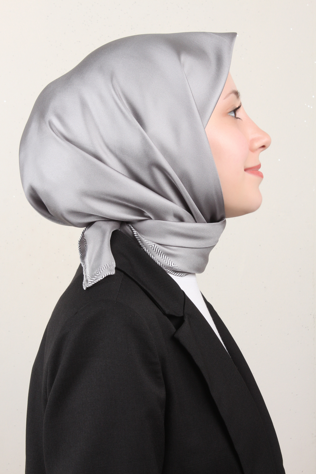 Belli Twil İpek Eşarp 40009-50 Gri