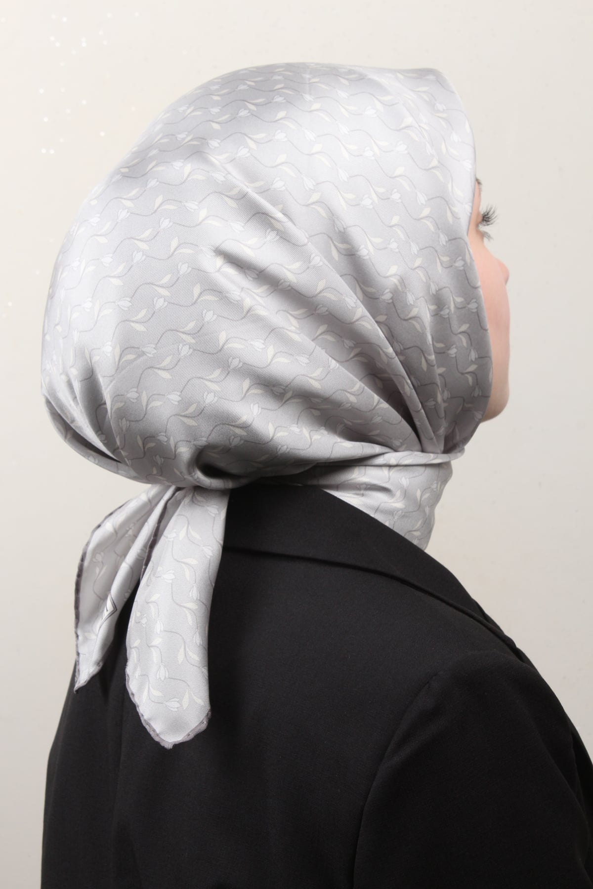Belli Twil İpek Eşarp 4001-04 Gümüş