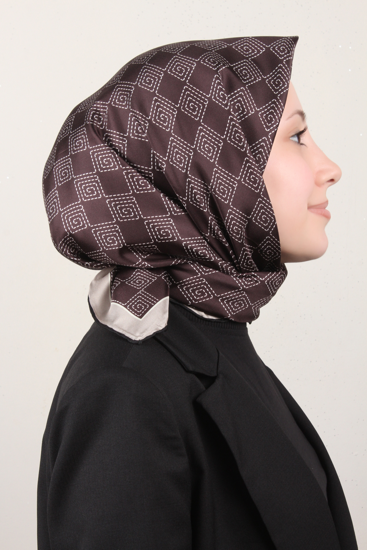 Belli Twil İpek Eşarp 4003-50 Kahverengi