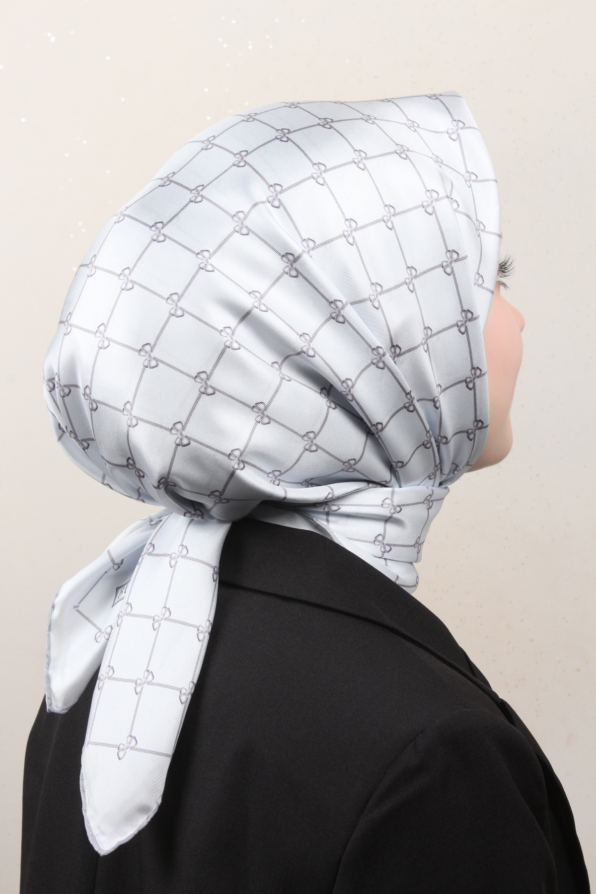 Belli Twil İpek Eşarp 4006-08 Gümüş