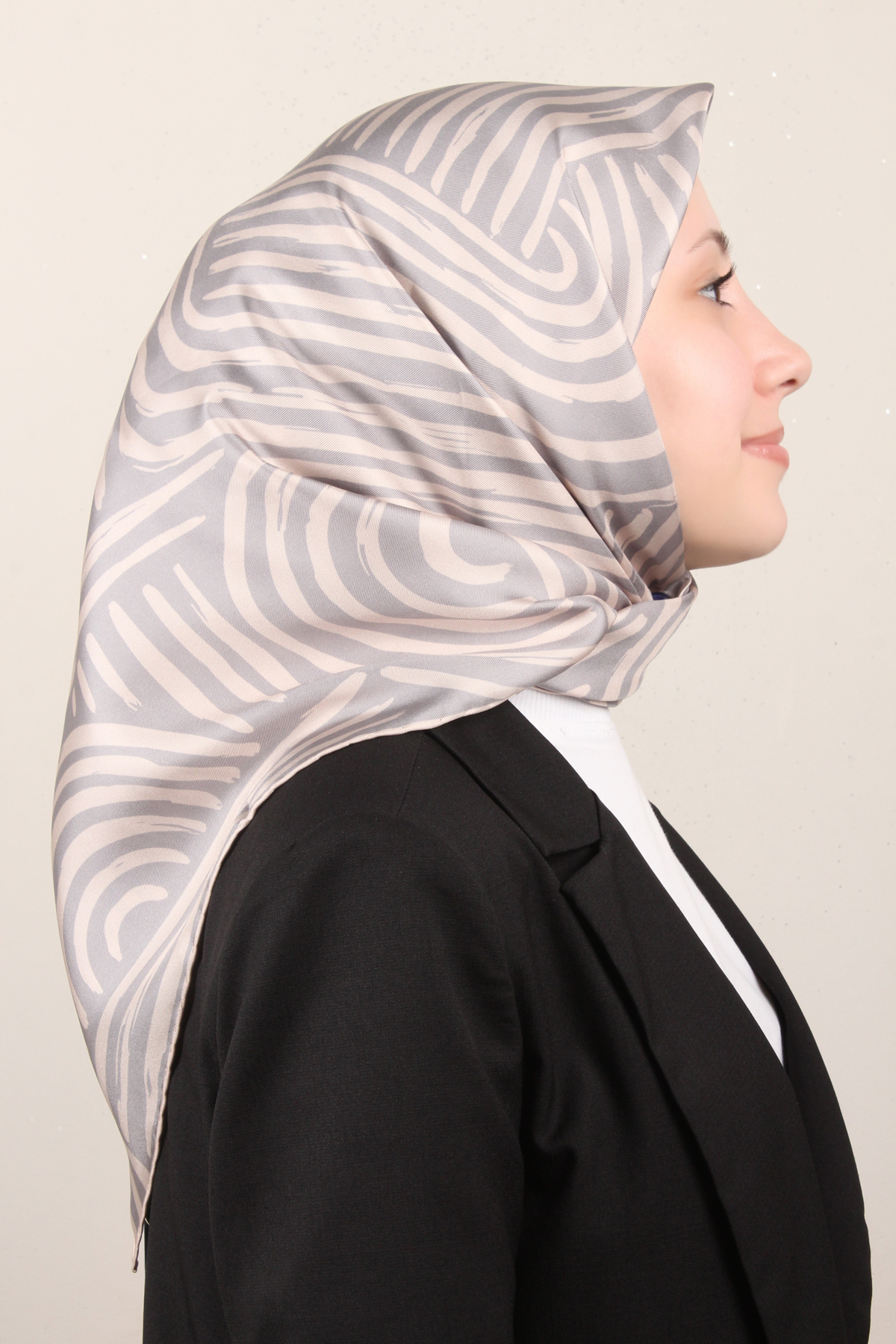Belli Twil İpek Eşarp 4010-02 Ten Rengi