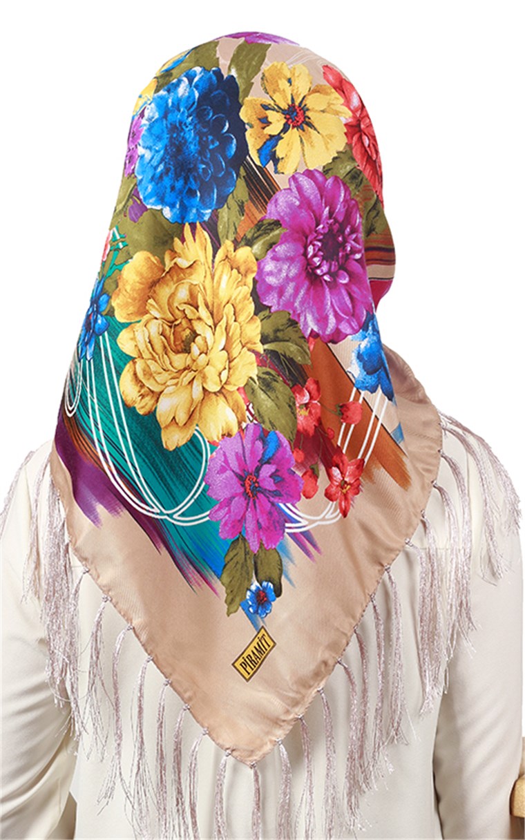 111-0022-03 PİRAMİT PÜSKÜLLÜ EŞARP