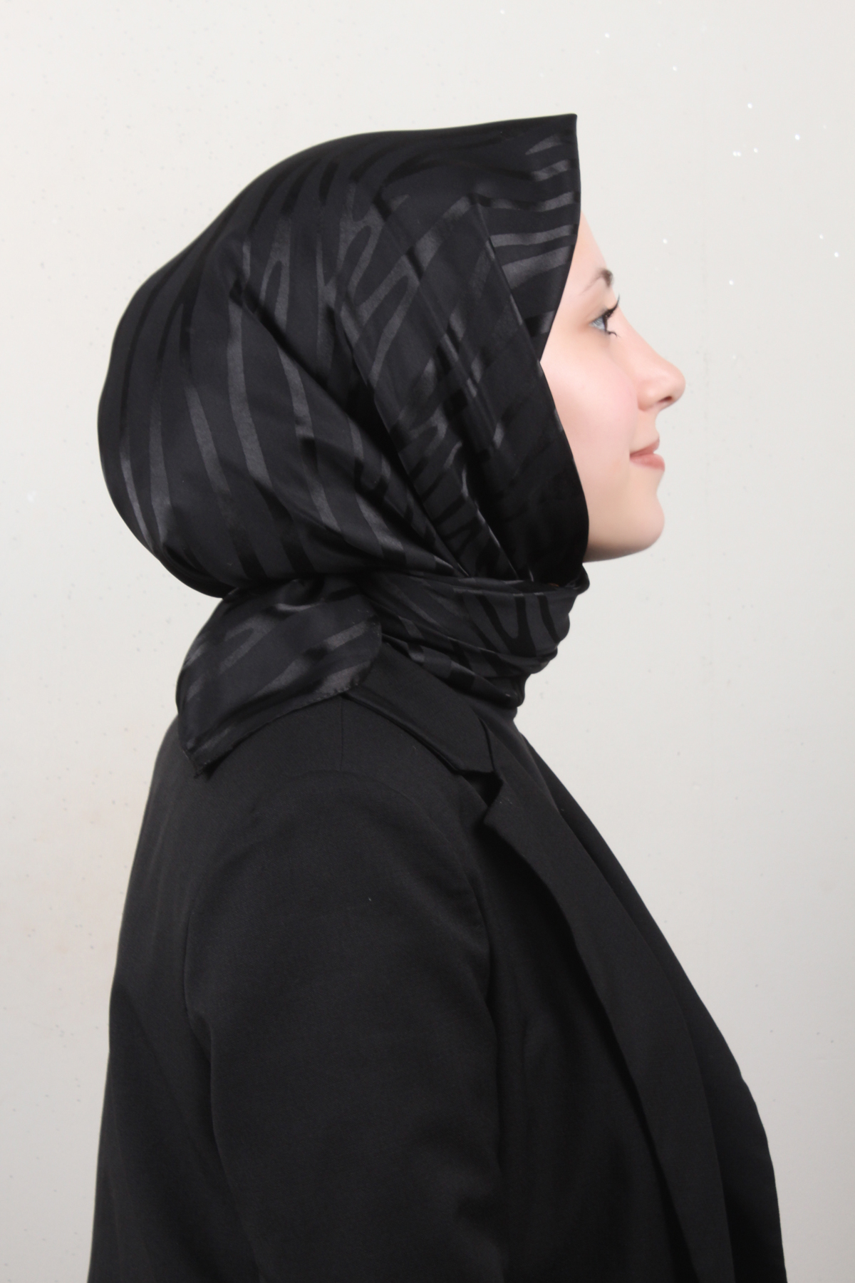 Golden Jakar Eşarp 4136-10 Siyah