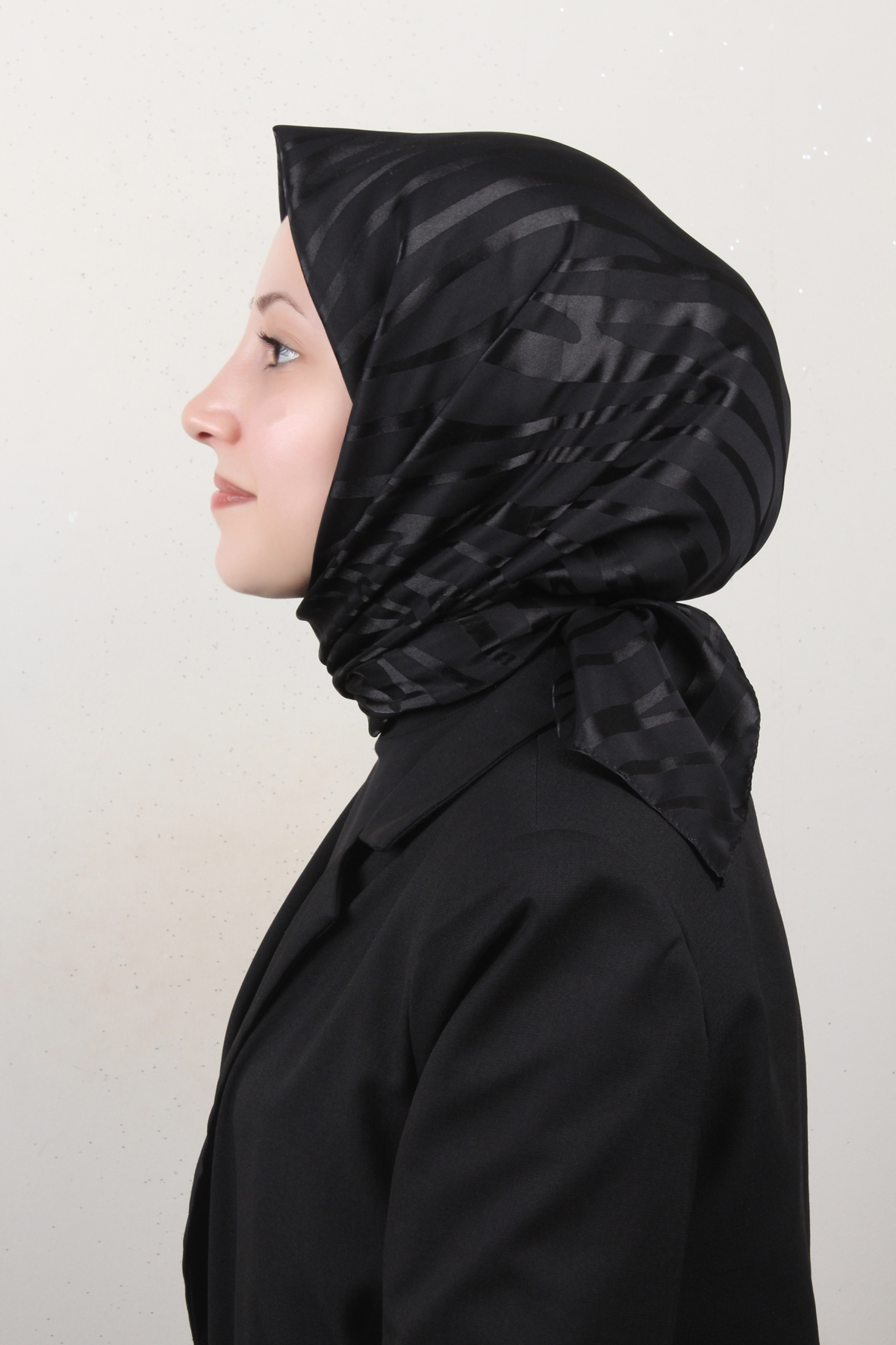 Golden Jakar Eşarp 4136-10 Siyah