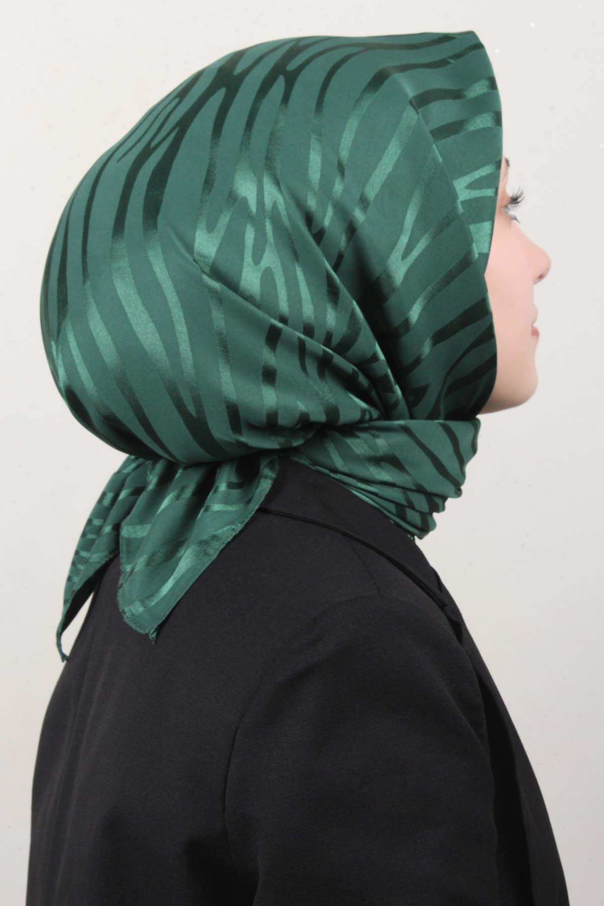 Golden Jakar Eşarp 4136-13 Zümrüt