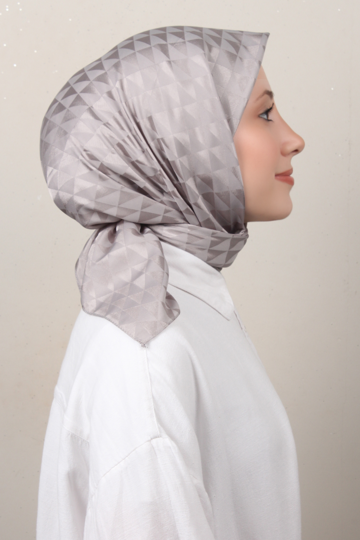 Golden Jakar Eşarp 4138-8 