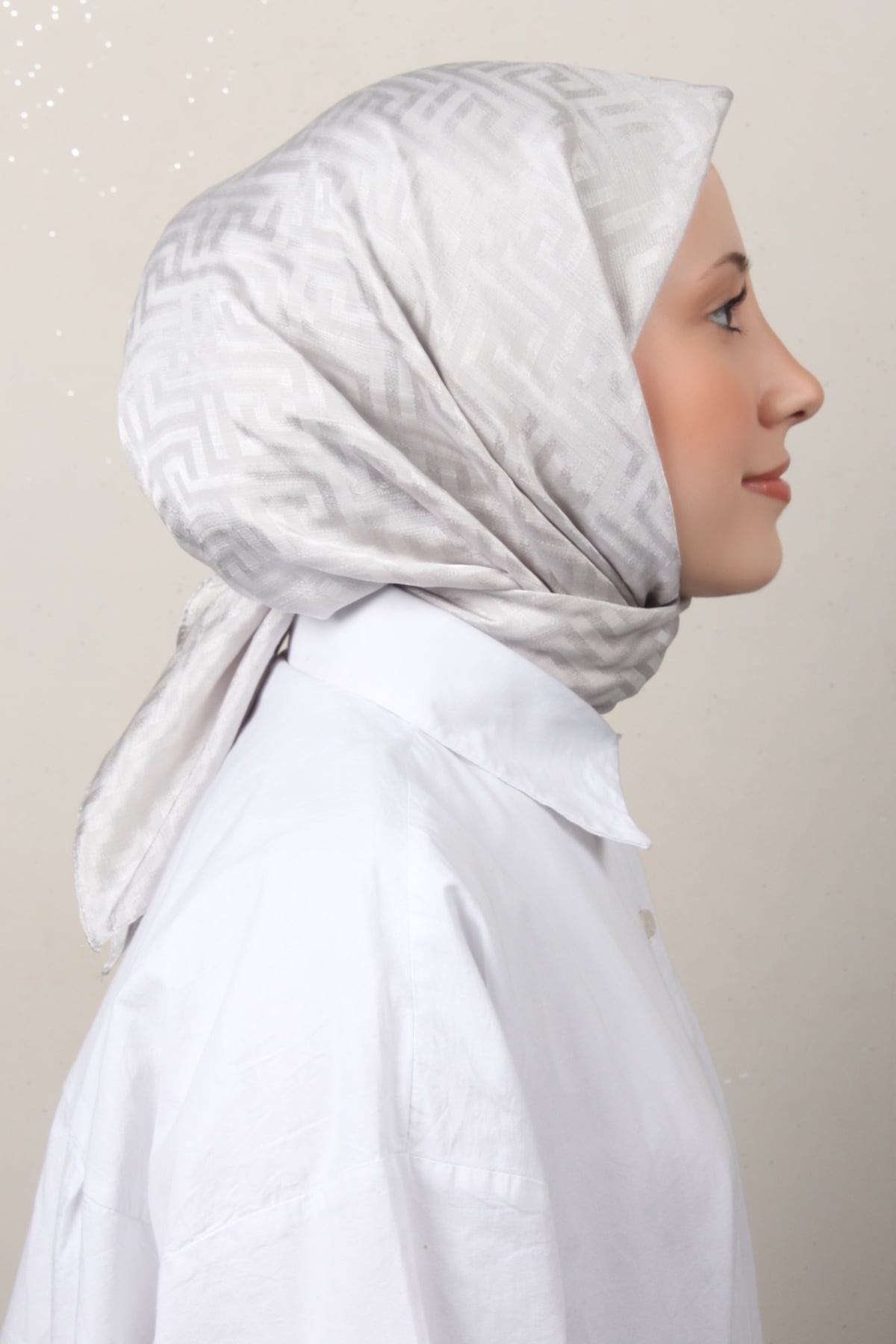 Golden Jakar Eşarp 4202-15