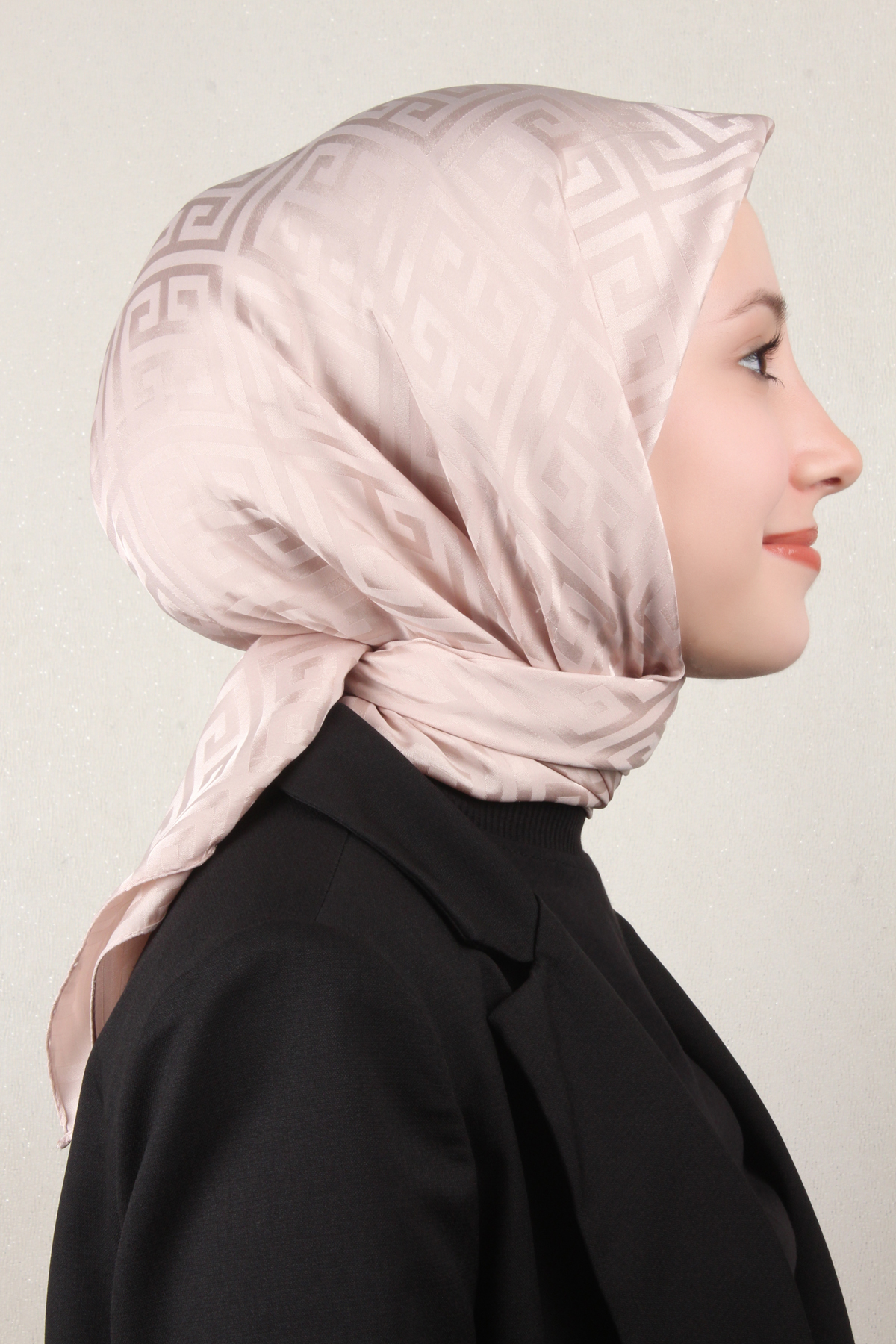 Golden Jakar Eşarp Grift Desen 4118-10 Açık Pudra