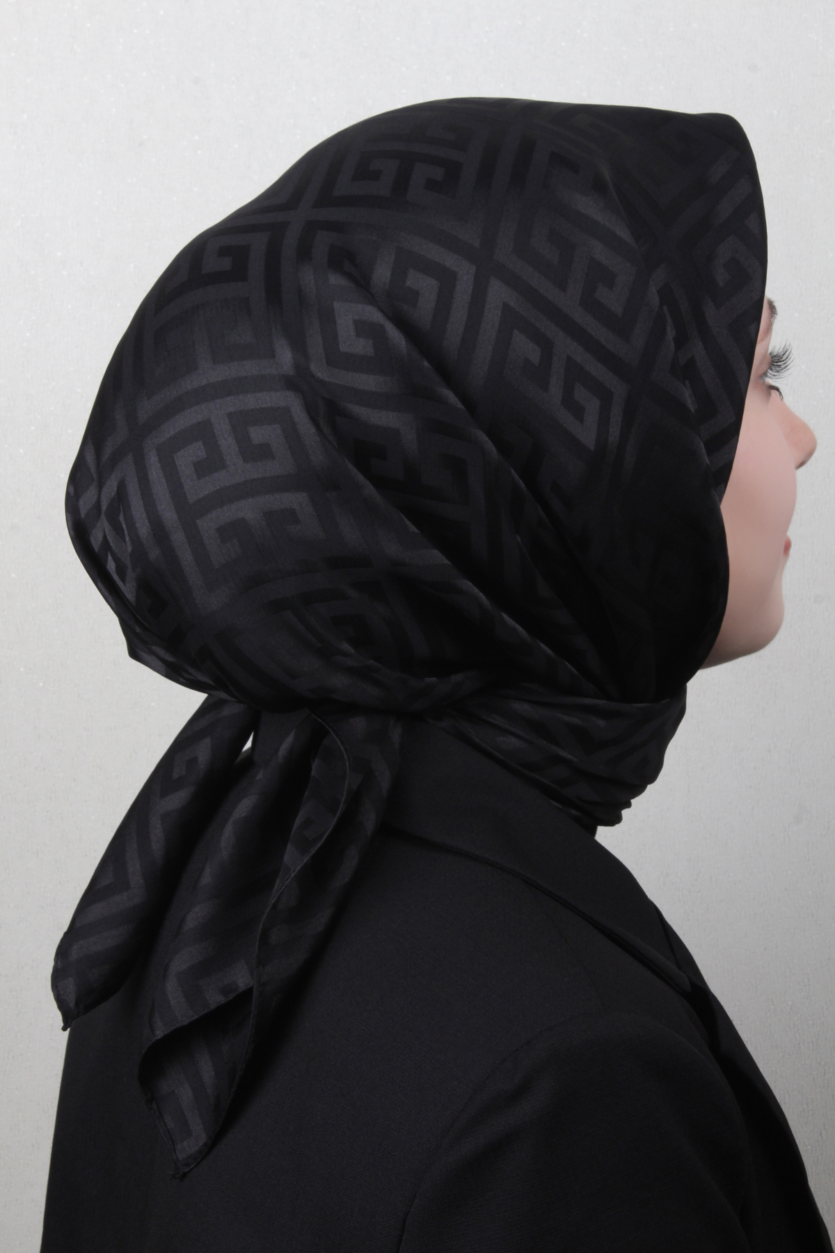Golden Jakar Eşarp Grift Desen 4118-18 Siyah