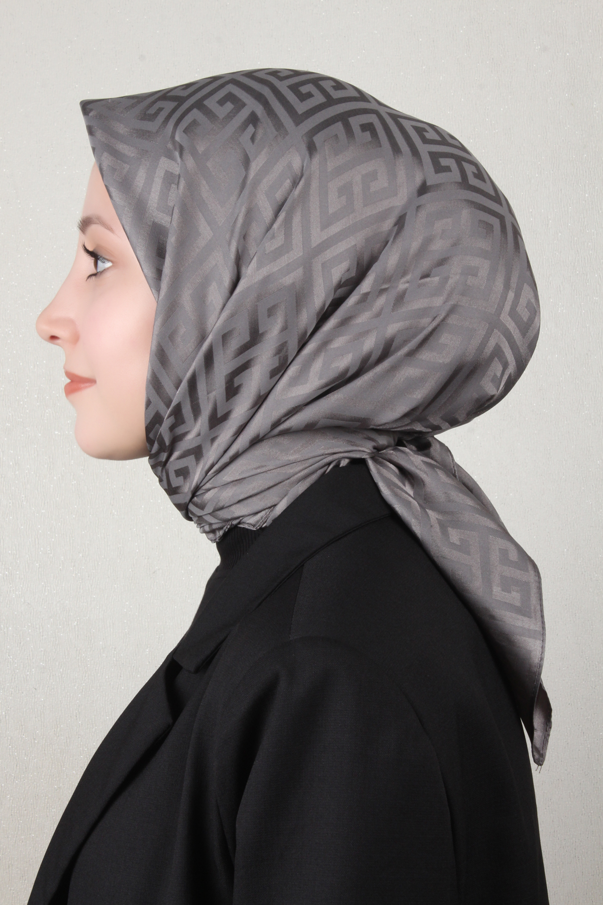 Golden Jakar Eşarp Grift Desen 4118-9 Füme