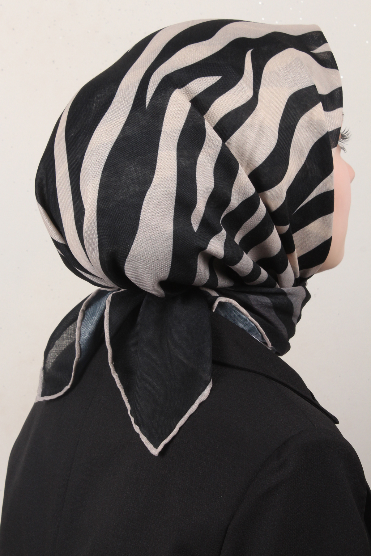 Locella Pamuklu Soft Eşarp 4160-4 Siyah-Bej
