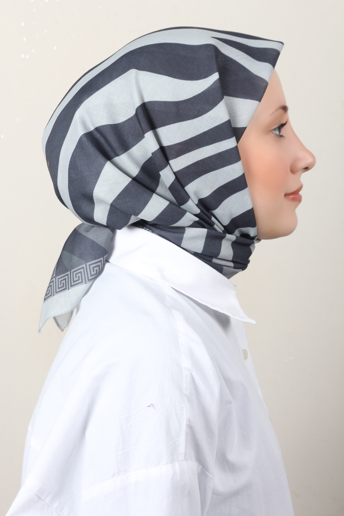 Lux Soft Pamuklu Eşarp 4040-206 Gri 