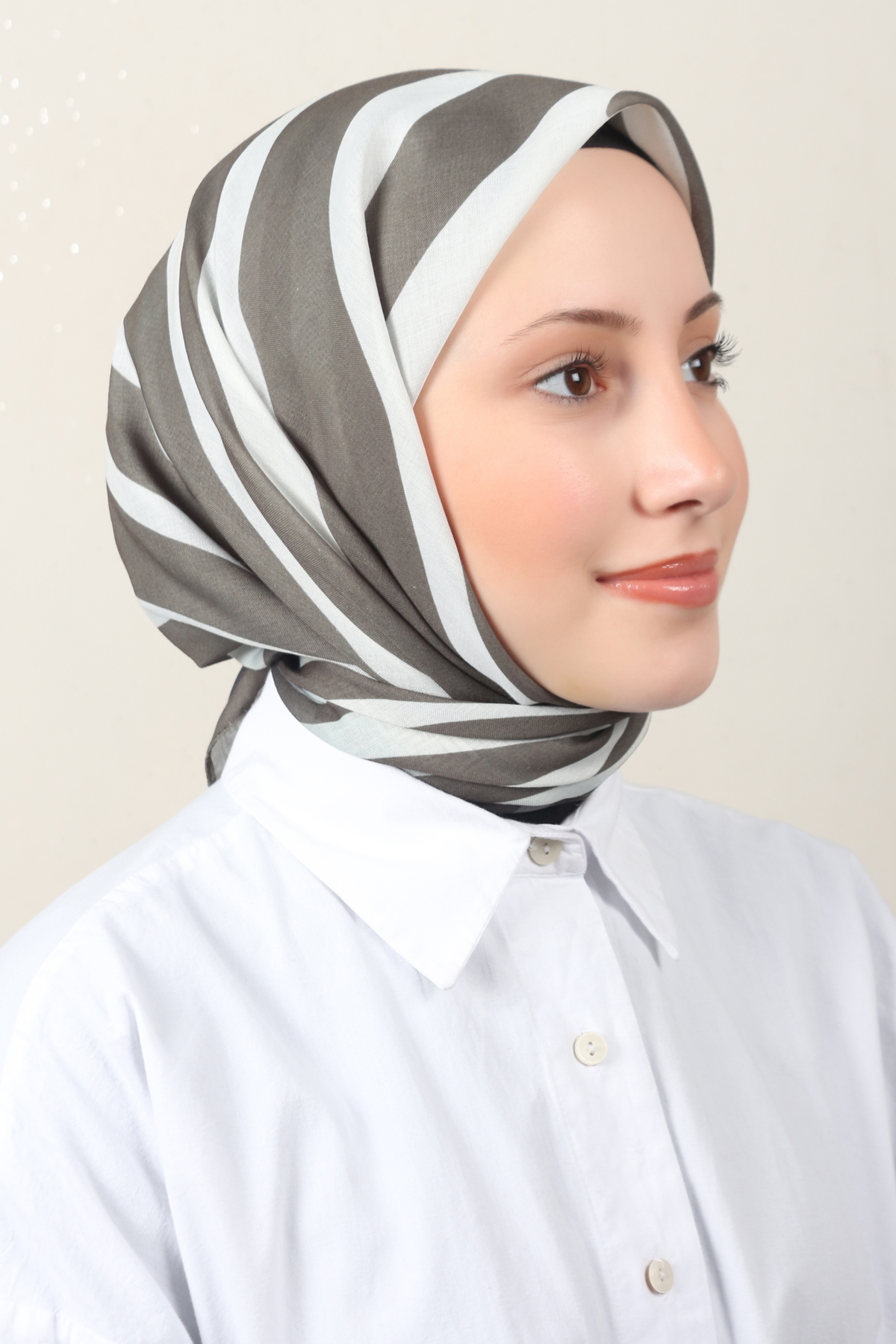 Lux Soft Pamuklu Eşarp 4040-211 Haki 