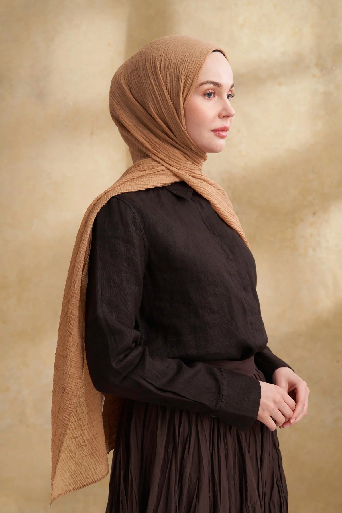 Müslin Yaprak Desen Şal 3351-711 Koyu Bej 