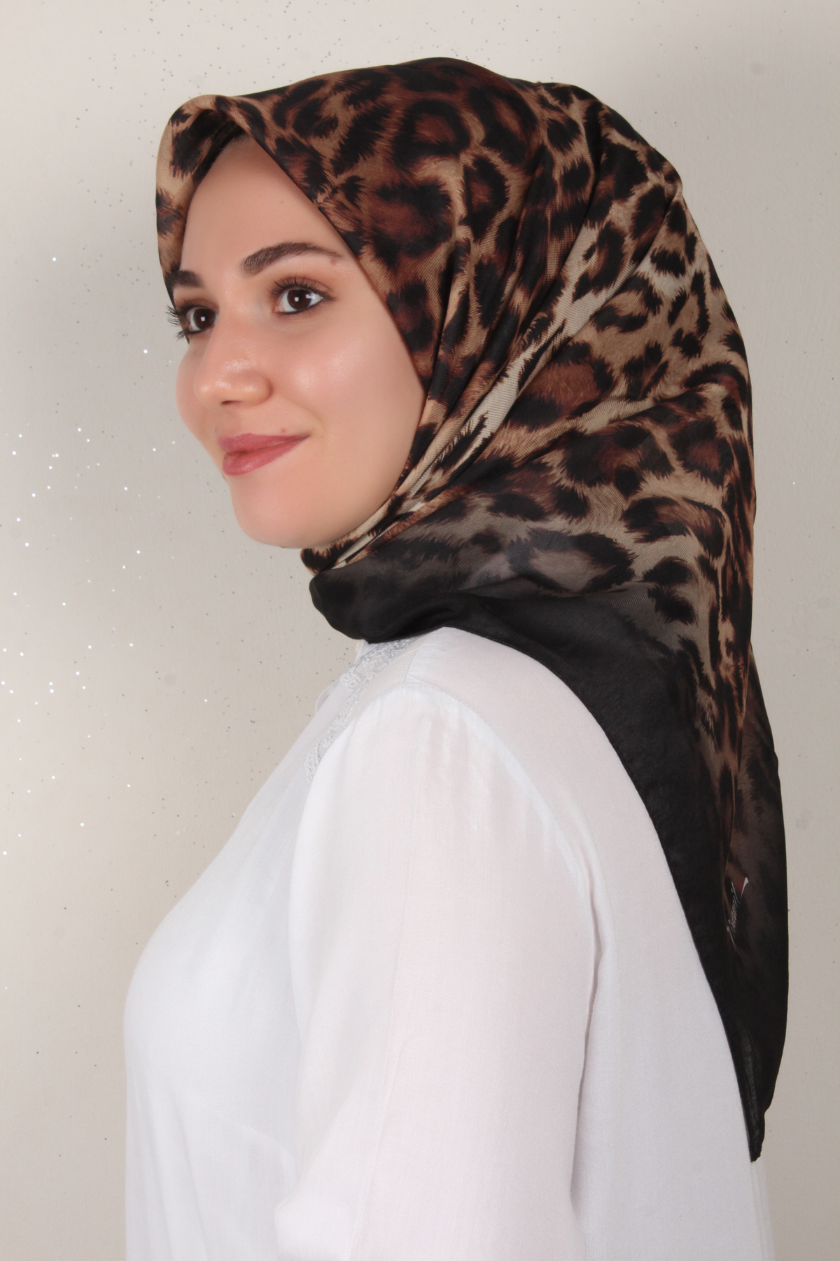 Nirvana Soft Eşarp 3341-6 Siyah-Bal