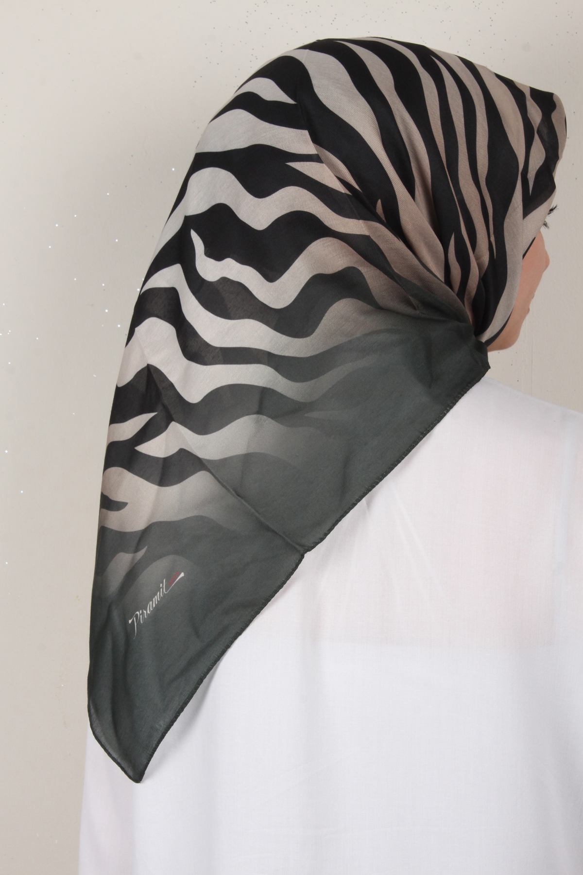 Nirvana Soft Eşarp 3342-1 Zümrüt