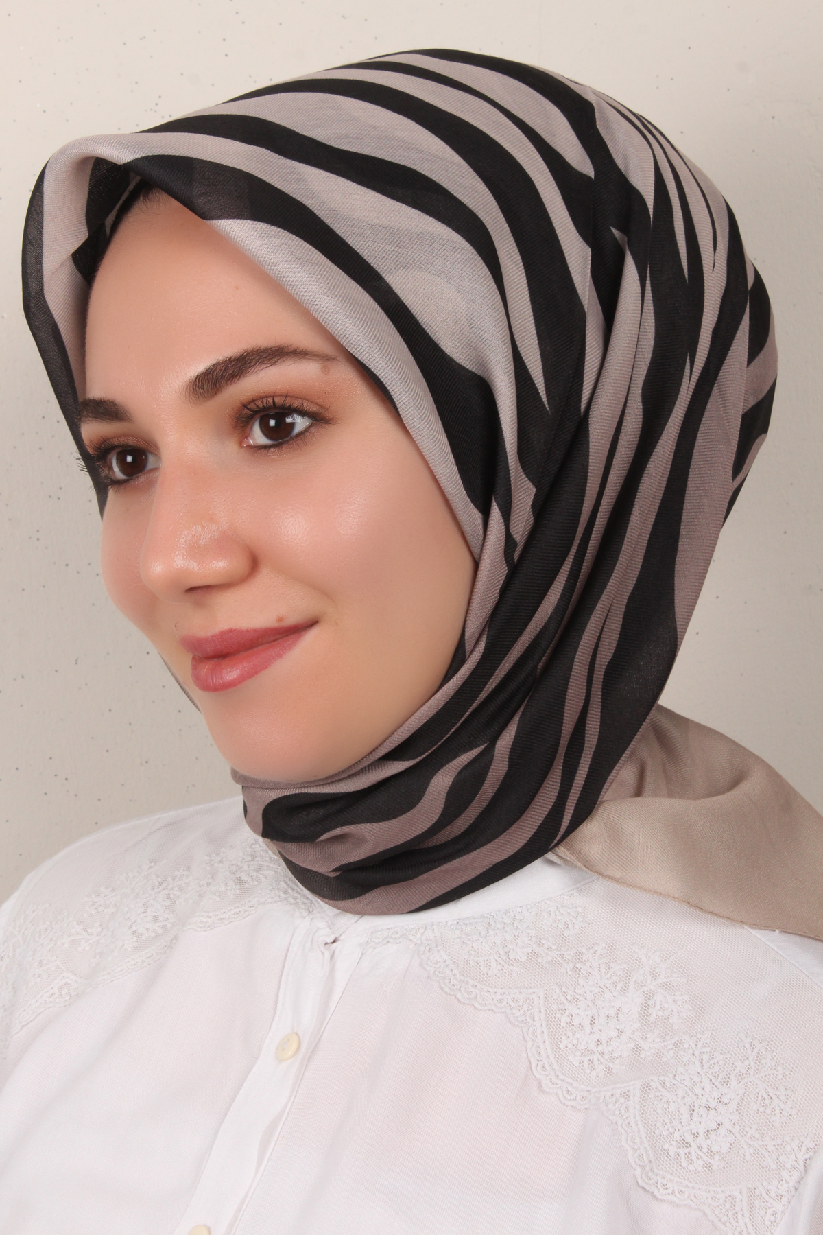 Nirvana Soft Eşarp 3342-3 Açık Bej