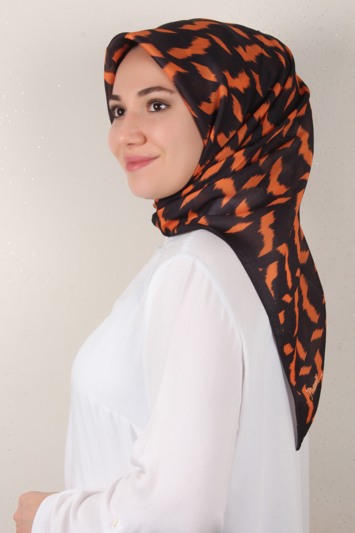Nirvana Soft Eşarp 3348-14 Siyah-Turuncu