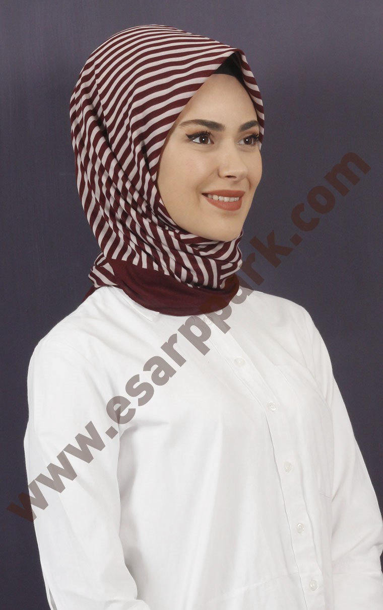 Pamuklu 140x140 Cm Eşarp 1070-15