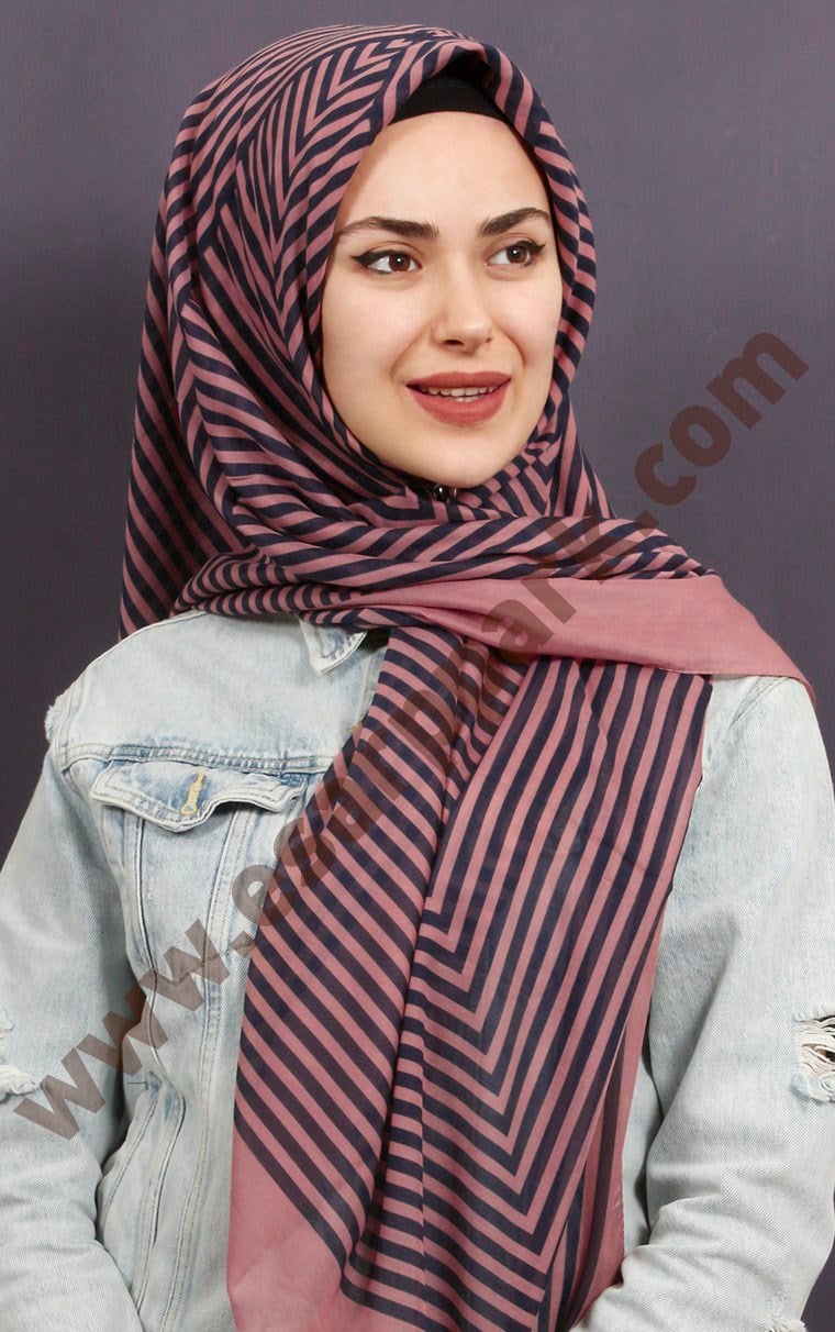 Pamuklu 140x140 Cm Eşarp 1070-24