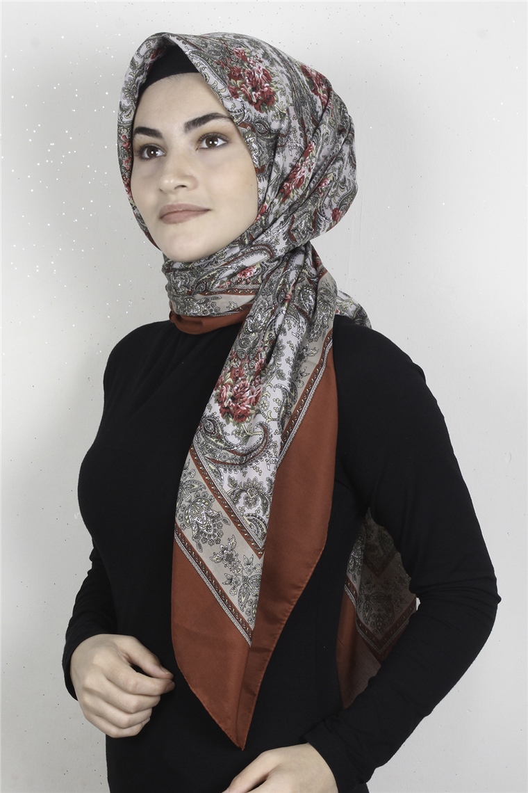Pamuklu 140x140 Cm Eşarp 1070-66