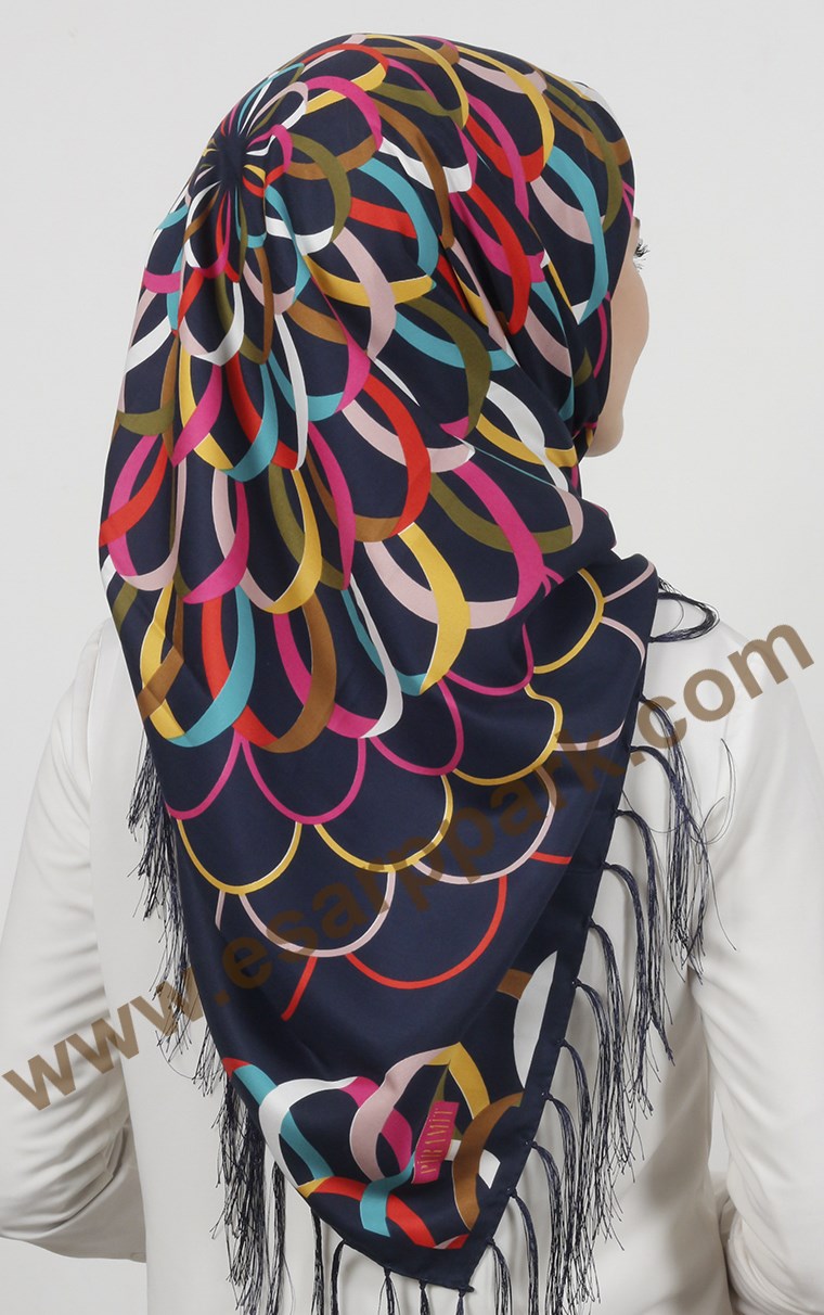 Piramit Püsküllü Eşarp 111-0016-17