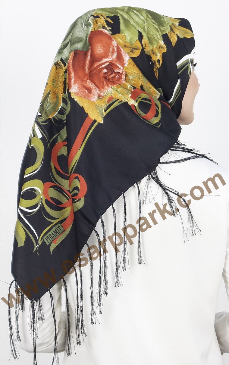 Piramit Püsküllü Eşarp 111-0016-30