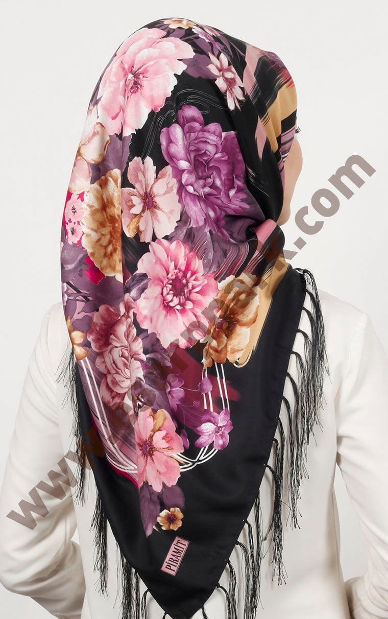 Piramit Püsküllü Eşarp 111-0023-23