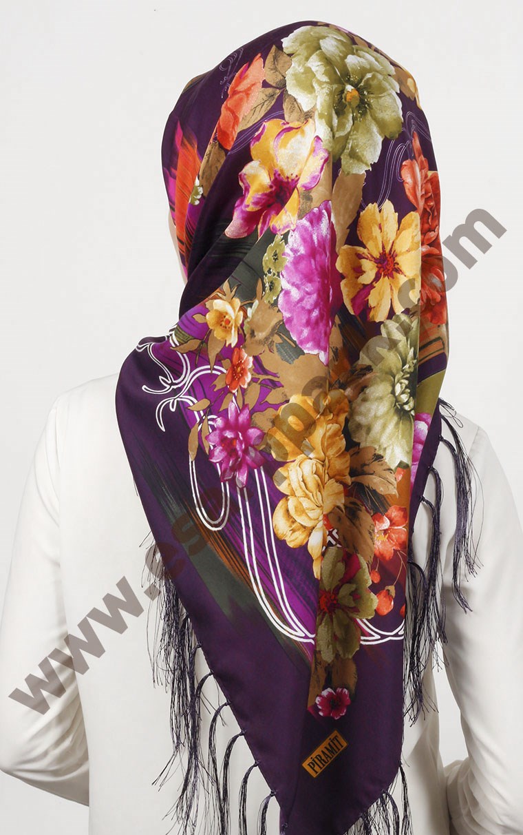 Piramit Püsküllü Eşarp 111-0023-30