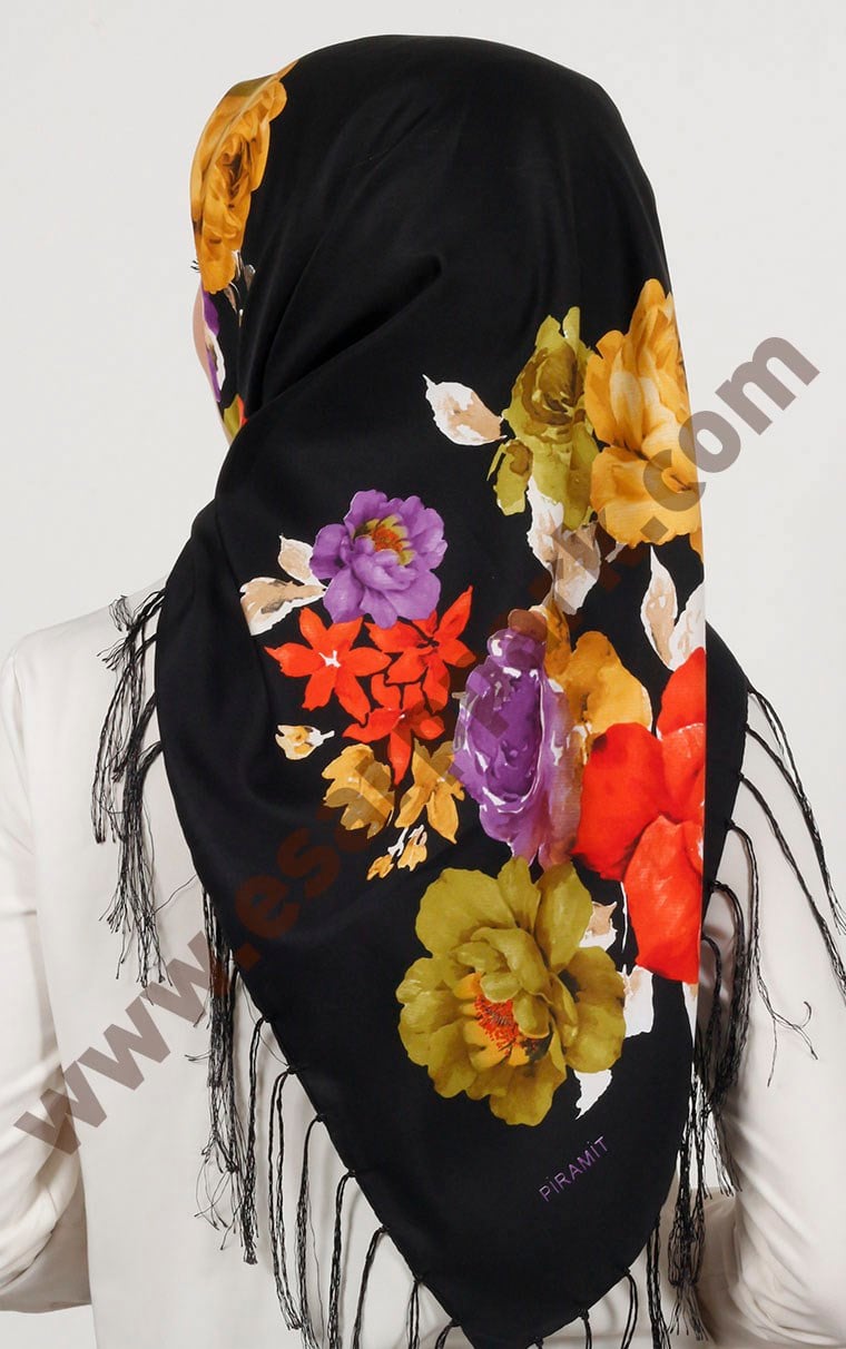 Piramit Püsküllü Eşarp 111-0023-55