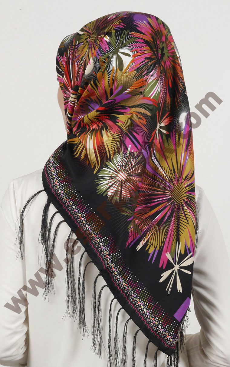 Piramit Püsküllü Eşarp 111-0023-66