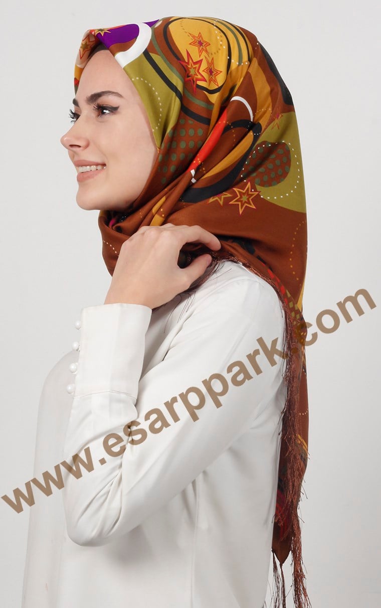 Piramit Püsküllü Eşarp 111-0024-15