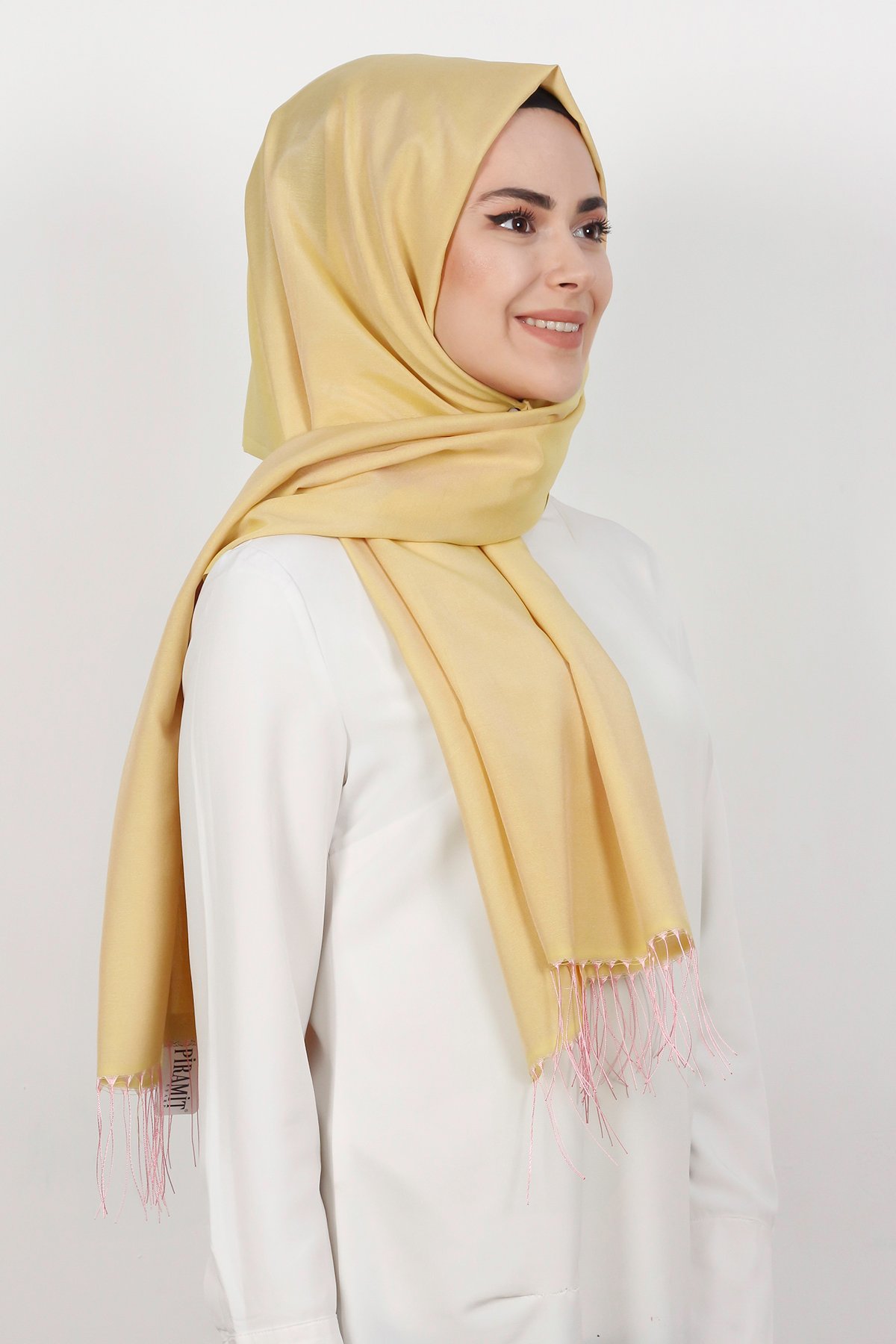 Piramit Sert Duran 2805-13 Yavruağzı