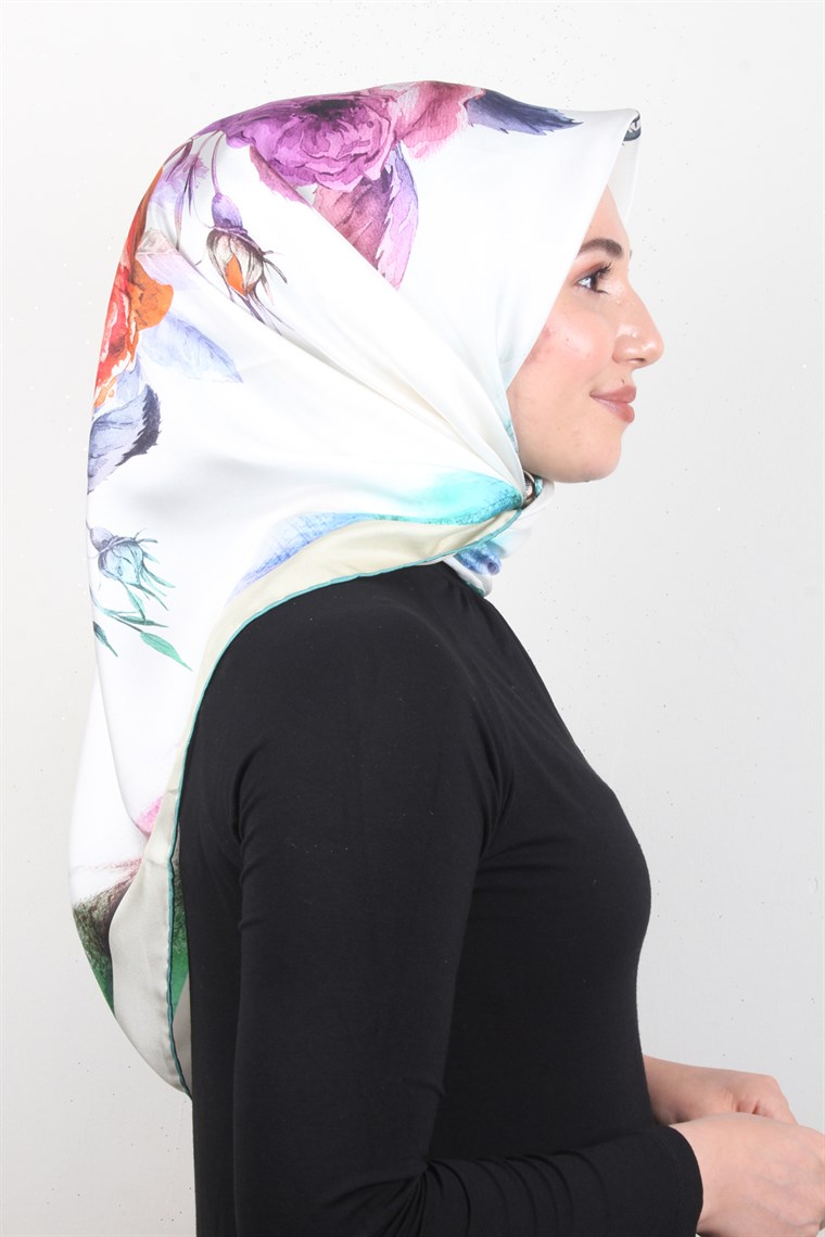 Piramit Twill İpek Eşarp 1845-1
