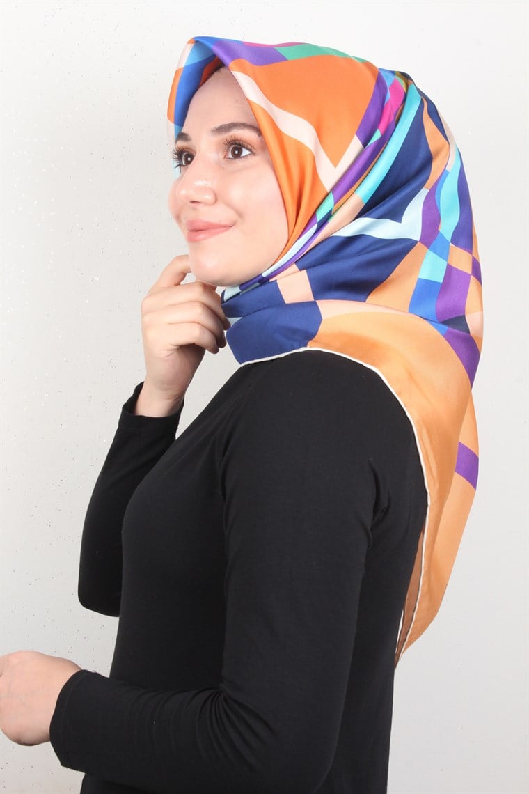 Piramit Twill İpek Eşarp 1846-3