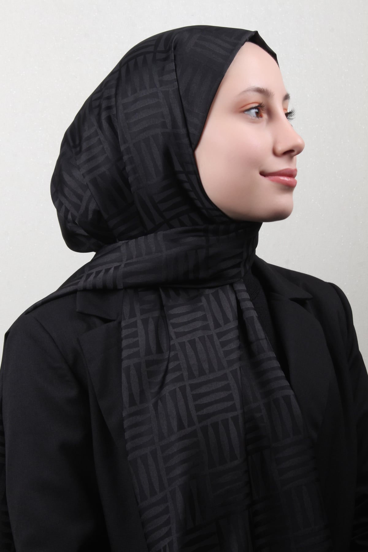 Ultralux Jakar Şal 4111-18 Siyah
