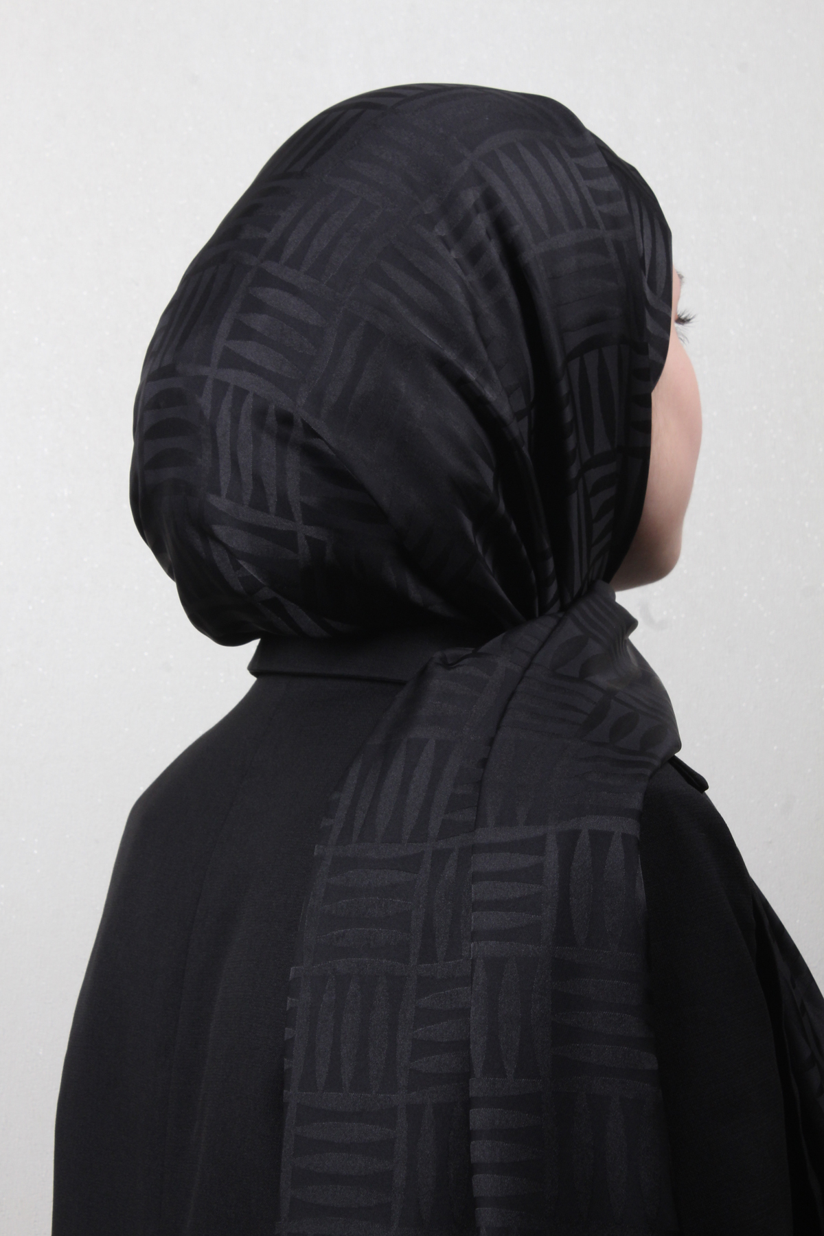 Ultralux Jakar Şal 4111-18 Siyah