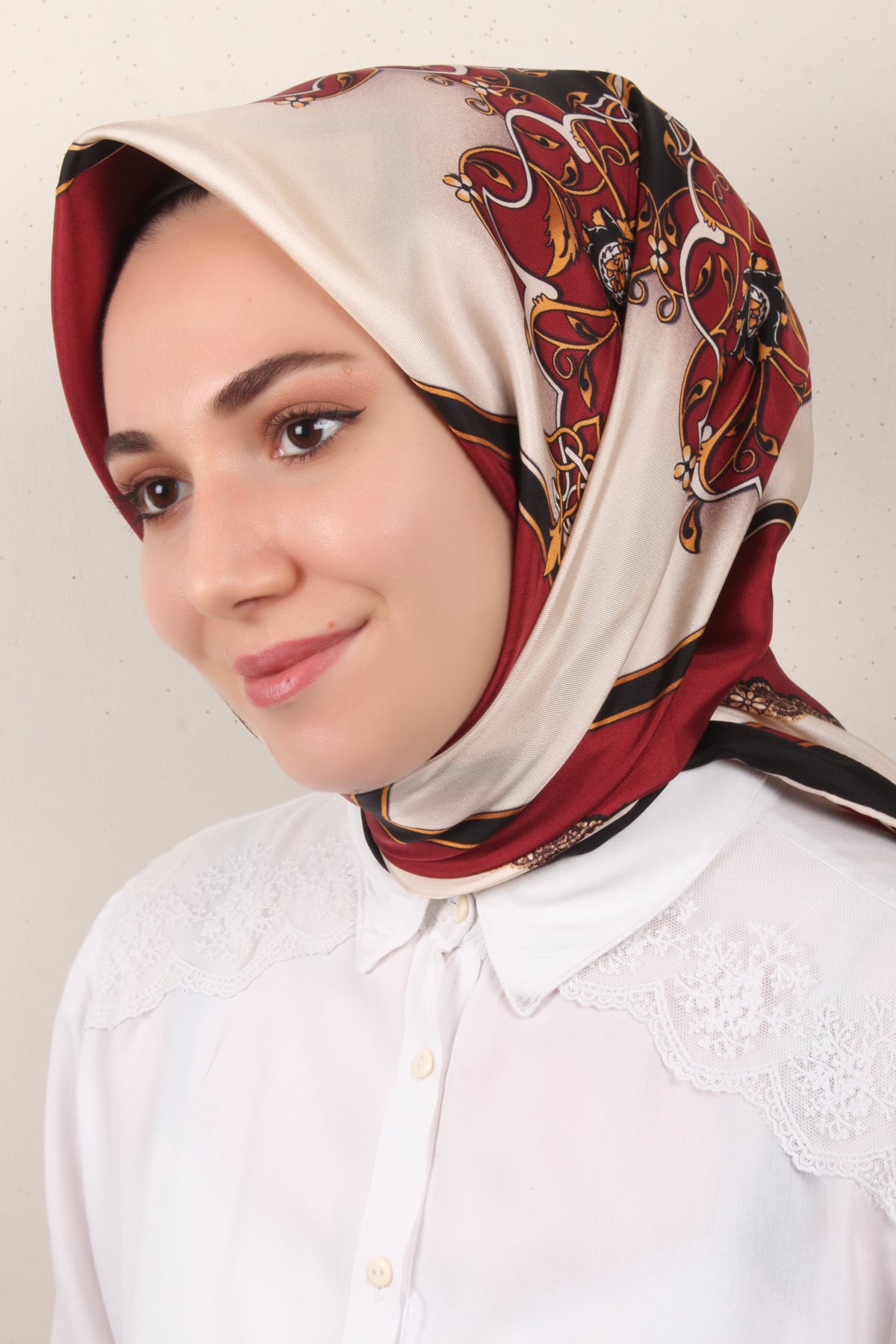 Vissona İpek Eşarp 2024-640