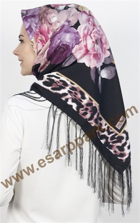 111-0002-04 PİRAMİT PÜSKÜLLÜ EŞARP 