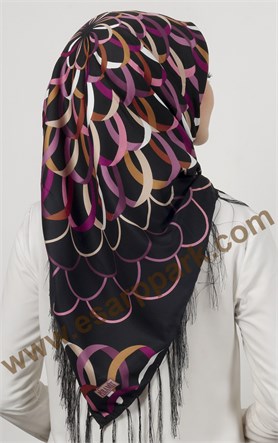 111-0010-06 PİRAMİT PÜSKÜLLÜ EŞARP