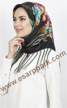 111-0013-16 PİRAMİT PÜSKÜLLÜ EŞARP